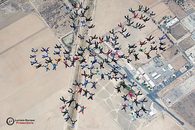 aussienationalrecord2015-052015-lb-26692-low res